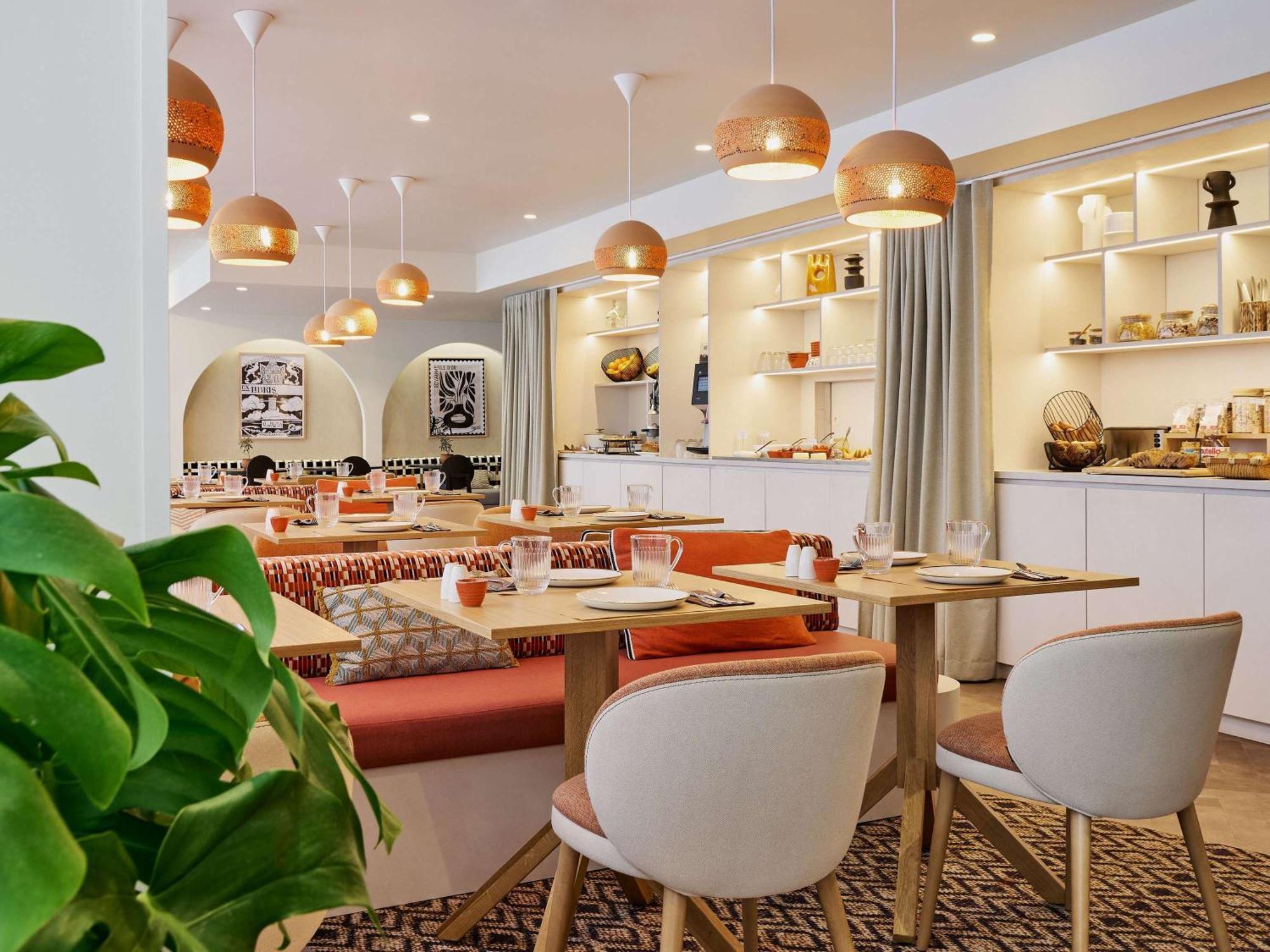 Mercure Saint Raphael Centre Plage Exterior photo