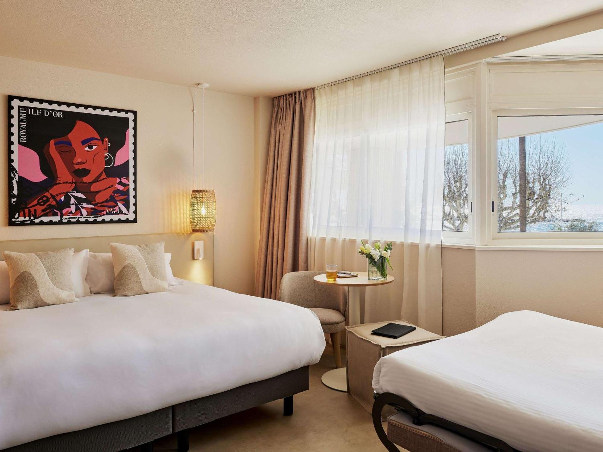 Mercure Saint Raphael Centre Plage Exterior photo